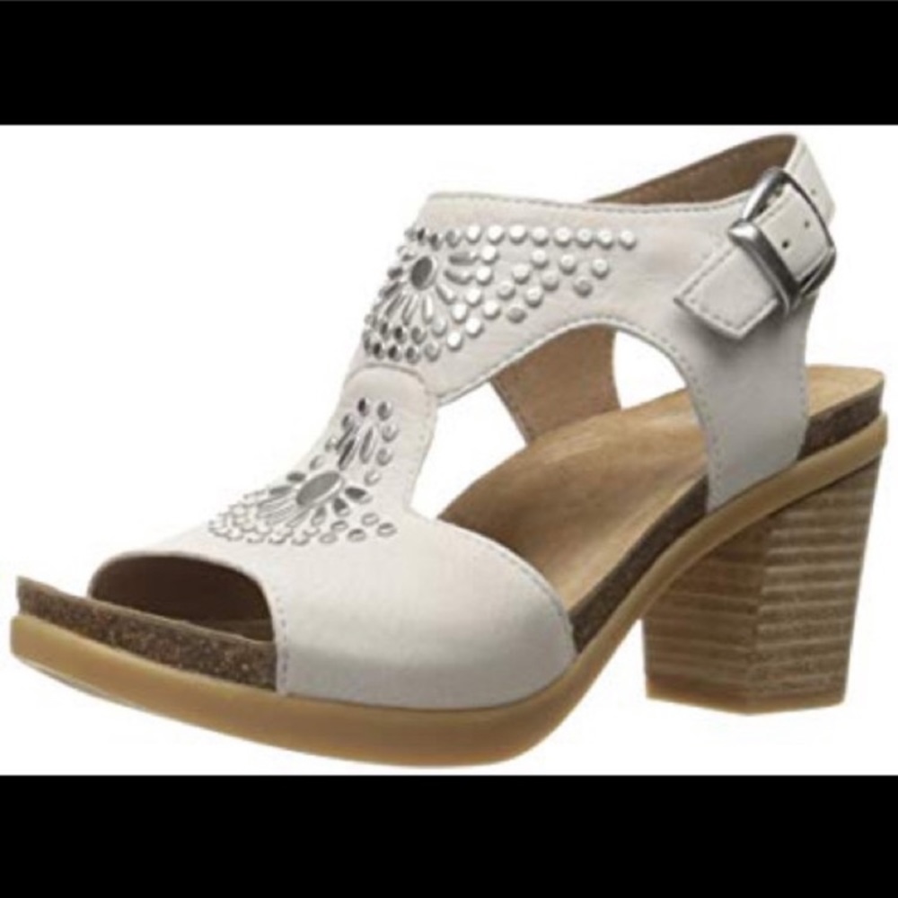 DANSKO DEANDRA STUDDED HEELED SANDAL.